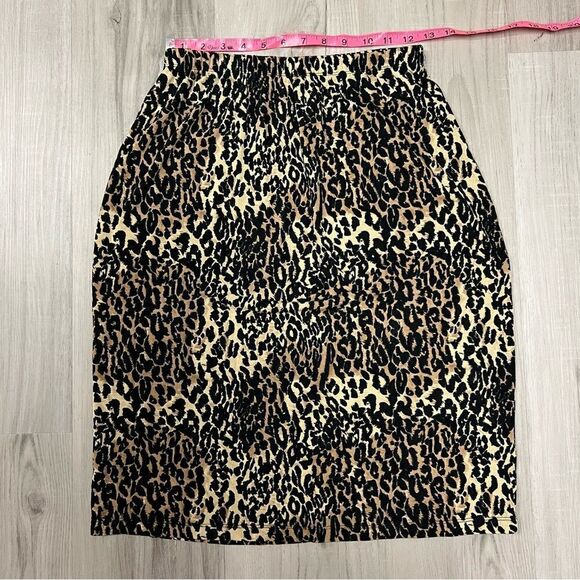 NWOT vintage AB Studio knee length animal print skirt. Stretchy. Sz LIKE L - Picture 7 of 9